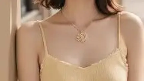 “英伟达股价大幅下跌；特朗普宣布俄乌和平协议即将达成｜南财晨报”